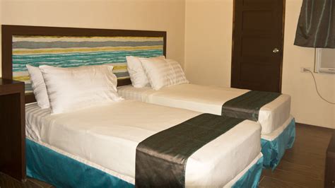 golden gate hotel dumaguete|Golden Gate Suites Hotel and Apartment .